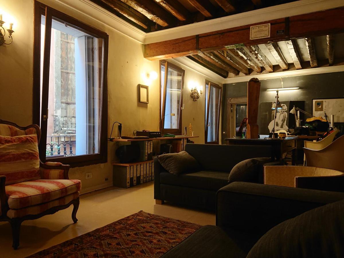 Suite Apartment San Marco 1825 Veneza Exterior foto